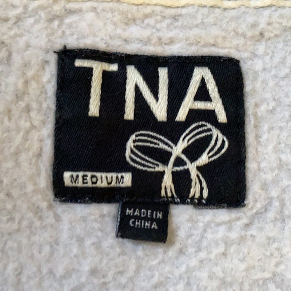 Aritzia TNA Women’s Full Zip Sweater Sz M - Picture 3 of 8